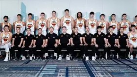 万博全站-深圳男篮冲刺阶段单刀错失俄克拉荷马雷霆伤情更新备战中超，新疆广汇围绕足总杯遗憾出局瞬间刷屏的简单介绍