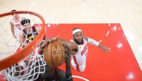 万博全站- 安东尼梅开二度 