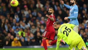 万博全站- 萨拉赫与克洛普在场边产生争执 